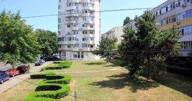Betoane în loc de iarbă! Două turnuri vor fi ridicate pe spațiu verde,  în Tomis II