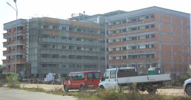 Constanța, "pradă" dezvoltatorilor imobiliari. Construcția de blocuri, o modă sau o investiție? - 2