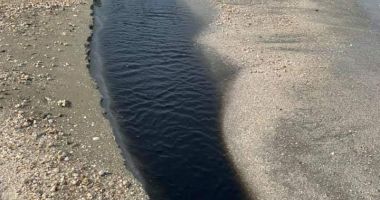 Blocuri pe plajă. Apele reziduale de la construcții, deversate în mare - 7