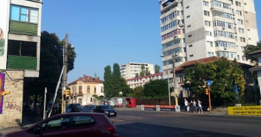Bulevardul Ferdinand a scăpat de cablurile agățate de stâlpi - 5