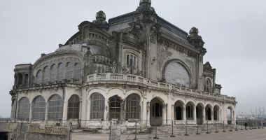 Stire din Social : "Procedura de licitație nu este potrivită pentru un monument istoric și arhitectural"