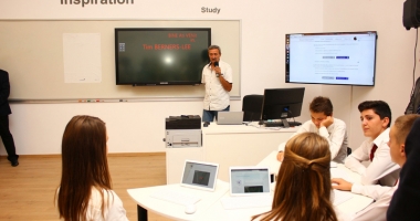 Stire din Cultură-Educație : Centre de excelență pentru elevii capabili de performanțe înalte, la Constanța
