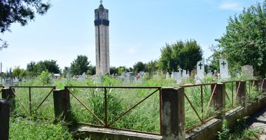 Cimitirul Eroilor din Constanța, monument de indiferență și lipsă de respect - 9