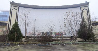 Cinematografele în aer liber, transformate în afaceri imobiliare și ipotecate la bănci - 5
