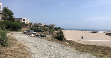Constanța, cu spatele la mare! Fără locuri de parcare și fără drumuri de acces spre plaje - 4