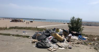Constanța, cu spatele la mare! Fără locuri de parcare și fără drumuri de acces spre plaje - 5