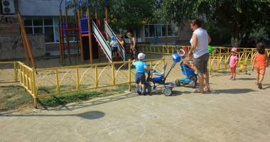 Locurile de joacă din Constanța, adevărate focare de infecție - 3