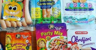 Crenvurști pentru copii cu piele  de pui, sare și aditivi din belșug! - 2