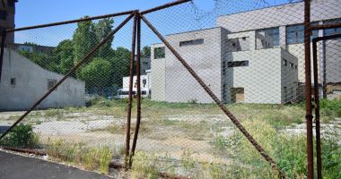 Bălării, procese, birocrație! CSS 1 Constanța, o ruină tristă - 3