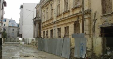 Cum va fi salvată de la pieire o clădire veche din Peninsulă - 4