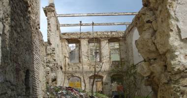 Cum va fi salvată de la pieire o clădire veche din Peninsulă - 5