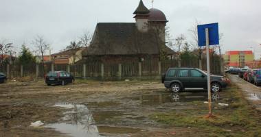 Dezastru în cartierul Compozitorilor!  Străzile, impracticabile din cauza mocirlei  și a gropilor - 11