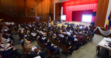 Punem lacăt pe școli? "Nu ne încadrăm în buget și va trebui să găsim soluții!" - 3