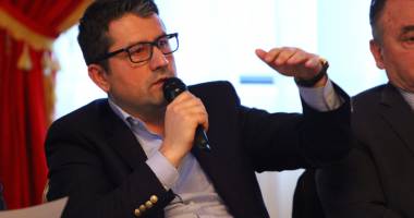 Sămânță de scandal! Cine seamănă discordie între agenții economici din Mamaia - 5