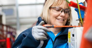Stire din Social : Adio, monopol! Cum vă puteți schimba furnizorul de energie