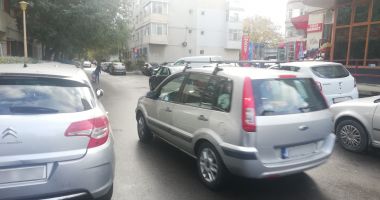 Calvar în trafic, pe o stradă din Constanța. „Vrem sens unic, altfel nu se mai poate!” - 5