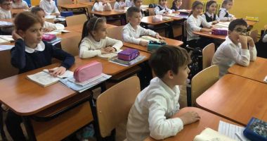 Goana după școala perfectă! Încep înscrierile la clasa pregătitoare