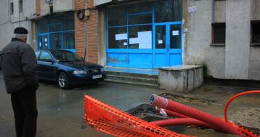 Stire din Social : Capcane pentru constănțeni. Ieși din scară și dispari