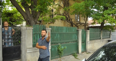 Își terorizează vecinii. "Stăm lângă  un focar de infecție! Ne-au invadat șobolanii!" - 2