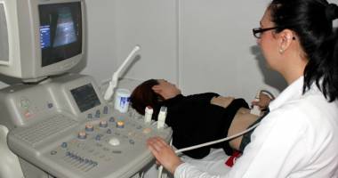 Stire din Sănătate : Cum depistăm și cum tratăm hernia hiatală