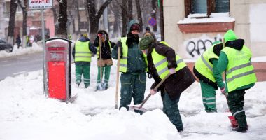 Iarna a lovit crunt județul Constanța! Drumuri închise din cauza troienelor - 4