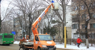De-a baba oarba prin Constanța. Străzi iluminate și ziua, treceri de pietoni și cartiere întregi în beznă noaptea - 4