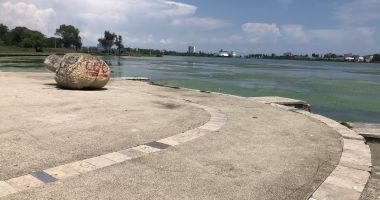 Lacul Tăbăcărie, încremenit în comunism. Fără promenadă, fără piste de biciclete, doar maluri bătrâne și sparte - 3