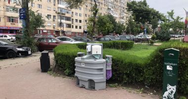 Lavoare urâte, folosite pe post de tomberon. "Mai lipsește un wc care să duhnească!" - 4