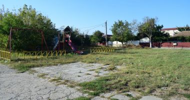 Vine, vine primăvara….Când vor fi gata locurile de joacă din Constanța? - 5