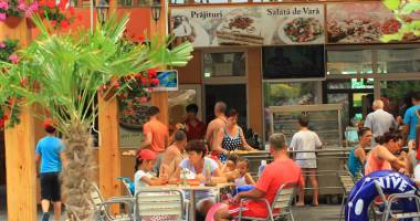 Război în stațiunea Mamaia. Hotelierii și patronii de alimentare au ajuns la cuțite: "Plecați de pe litoral!" - 2