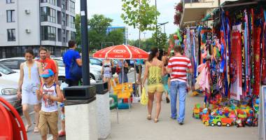 Gata cu bazarul din Mamaia! Primăria Constanța impune noi reguli în stațiune - 2