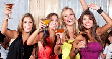 Stire din Social : Mini-vacanță de 8 Martie, cu plimbare și relaxare. Unde sărbătoresc constănțencele Ziua femeii