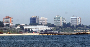 Stire din Social : Planuri mari pentru sudul litoralului. Primăria Mangalia modernizează falezele din Neptun și Saturn