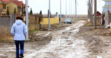 Stire din Social : "Plătim impozite la fel de mari ca în centrul Constanței!"