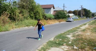 Cartierul Palazu Mare, locul unde se termină civilizația. "Plătim impozite mai mari decât la bloc, dar suntem nevoiți să trăim ca la bloc!" - 6