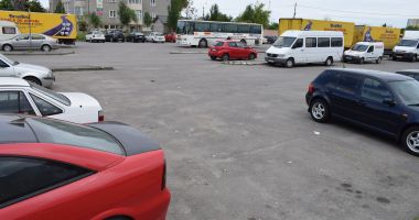 Blocuri și supermarketuri, în loc de parcări, în Constanța. "Și noi unde mai punem mașinile?" - 2