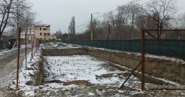 Blocuri și supermarketuri, în loc de parcări, în Constanța. "Și noi unde mai punem mașinile?" - 8