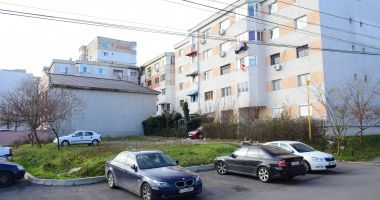 Trist. Constanța, orașul în care parcările devin… supermarketuri! - 3