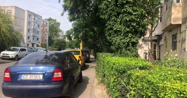 Trist. Constanța, orașul în care parcările devin… supermarketuri! - 8
