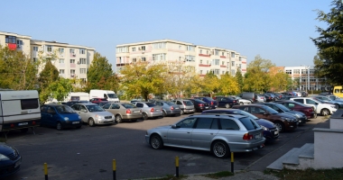 Constănțenii cer parcări în oraș. "Sunt terenuri care stau pârloagă, cu bălării cât casa! Cine să le amenajeze?" - 3