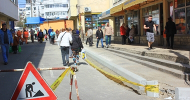 A început marea schimbare la față a Pieței Tomis III - 2