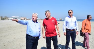 Lovitură pentru constănțeni și turiști: șezlonguri pe toate plajele reabilitate de pe litoral - 2
