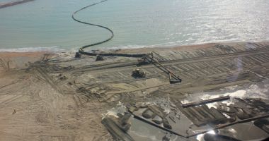Plaje ca la Miami pe litoralul românesc.  Se refac digurile și se lățesc porțiunile  cu nisip la Mamaia și Eforie - 4