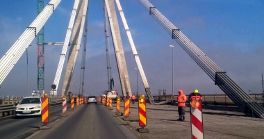 Minune pe podul Agigea! Muncitorii lucrează la foc continuu, noaptea și în week-end - 3