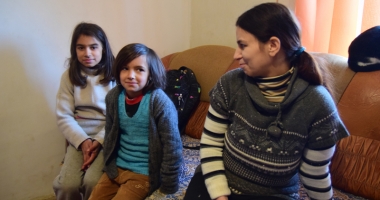 Copilărie tristă. Haideți să-l ducem  pe Moș Crăciun și la copiii din satul Piatra! - 3