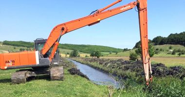 Stire din Social : Pregătiri pentru ploile de primăvară. Inspectorii ABADL verifică zonele inundabile din județ