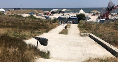 Constanța, cu fața spre mare. Falezele și scările de acces curățate. Reabilitarea mai așteaptă - 2