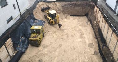 Haos urbanistic în Tomis Plus. Bloc lipit de alte trei imobile. „Este un  pericol major!” - 2