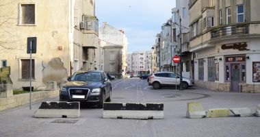 La loc comanda! Regulamentul de acces în Peninsulă, anulat. Zonele pietonale ar putea fi desfiinţate - 2