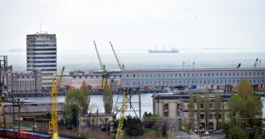 Ce planuri are Primăria Constanța. Parc costier, promenade pe malul mării și parcuri în Portul Constanța - 2